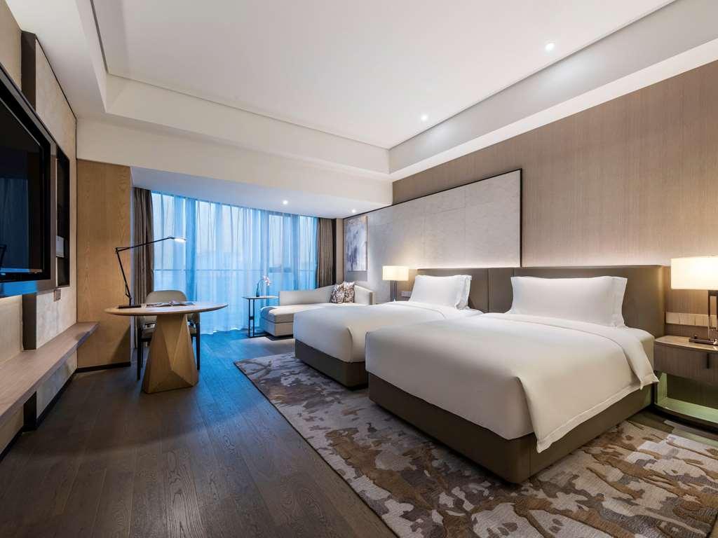 Grand Mercure Shanghai Lingang Room photo